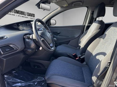 Lancia Ypsilon 1.0 FireFly 5 porte S&S Hybrid Ecochic Silver (7)