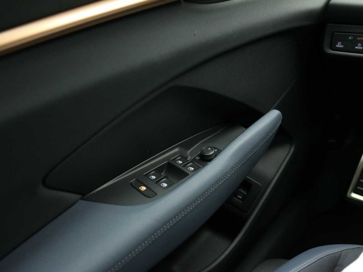 Cupra Terramar 1.5 hybrid 150cv dsg (15)