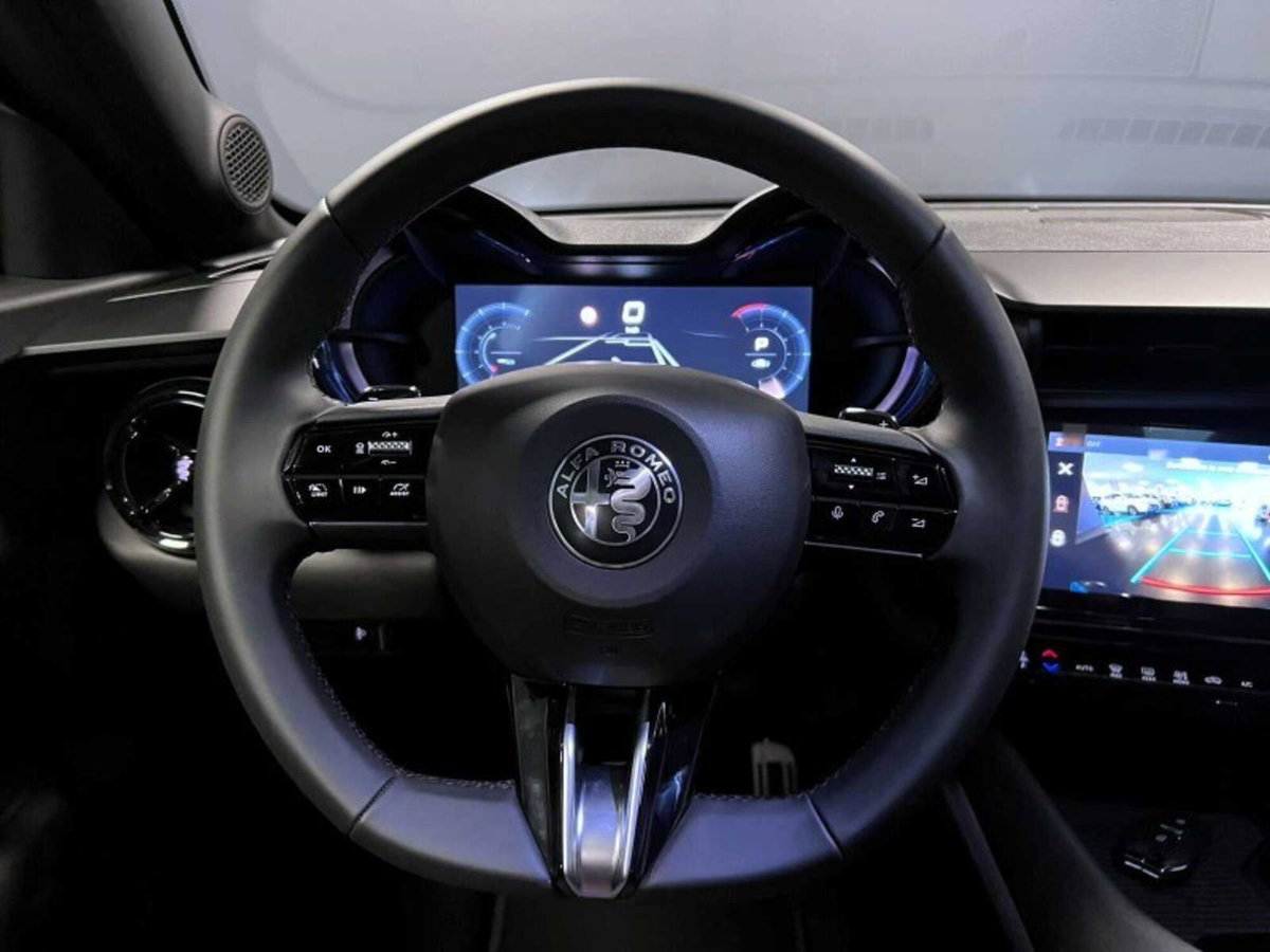 Alfa Romeo Junior 1.2 ibrida Speciale 145cv edct6 (18)