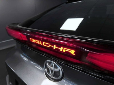 Toyota Toyota C-HR 2.0 phev Trend fwd e-cvt (11)