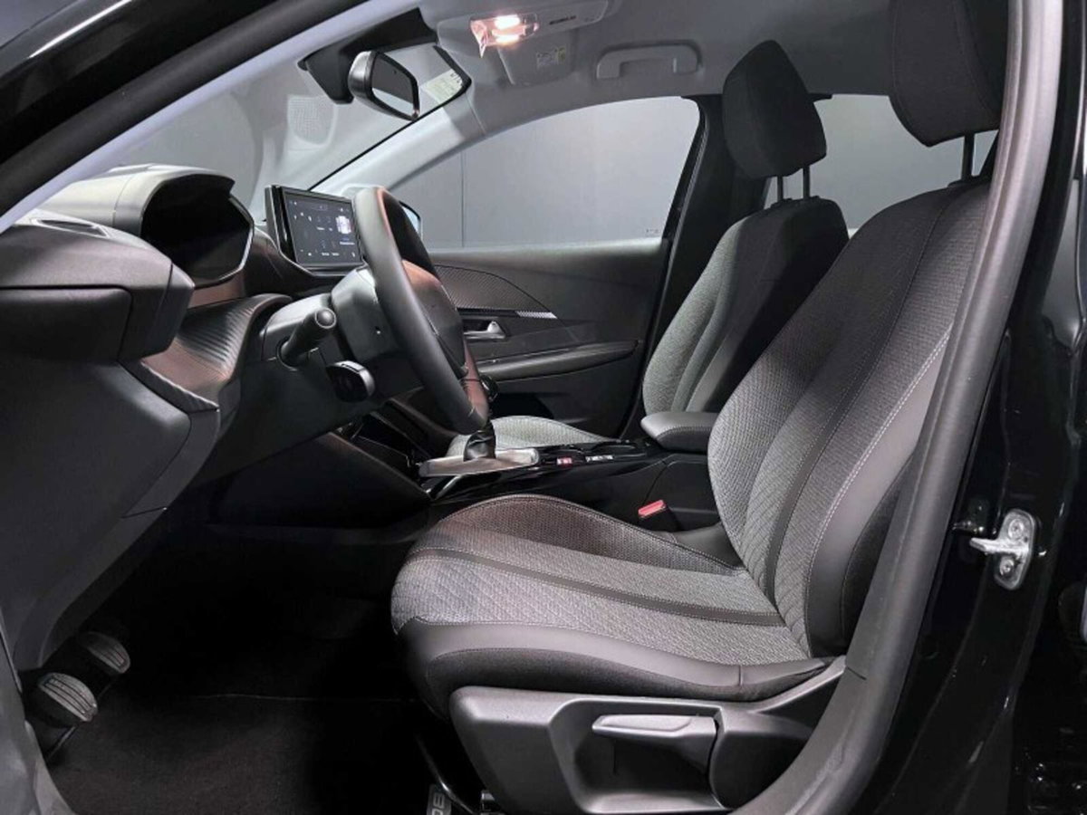 Peugeot 208 PureTech 100 Stop&Start 5 porte Allure (12)