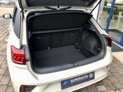 Volkswagen T-Roc 2.0 tdi R-Line 4motion 150cv dsg (18)