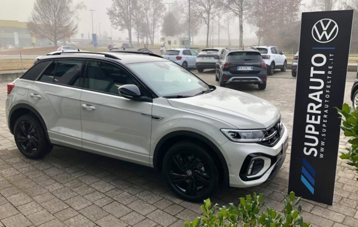 Volkswagen T-Roc 2.0 tdi R-Line 4motion 150cv dsg (10)