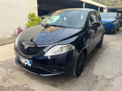 Lancia Ypsilon 1.2 69 CV 5 porte Gold usata