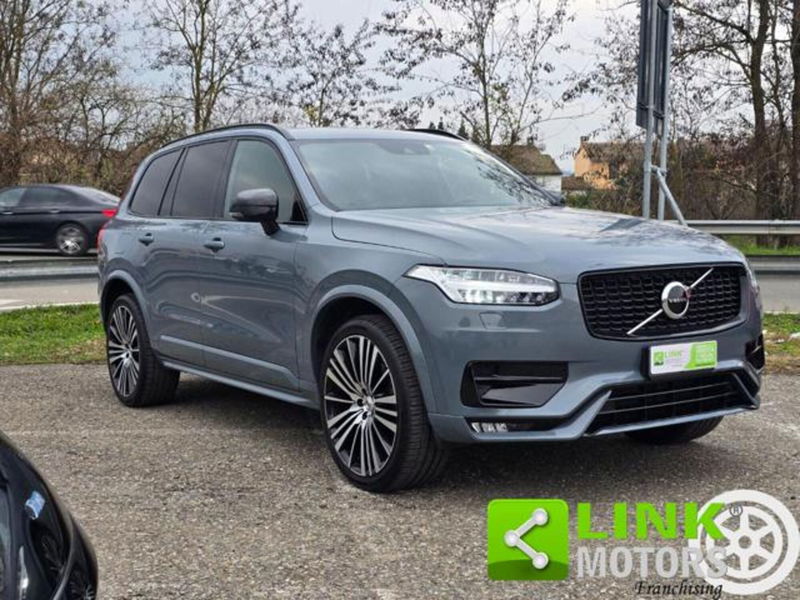 Volvo XC90 B5 (d) AWD automatico 7 posti Ultimate Dark