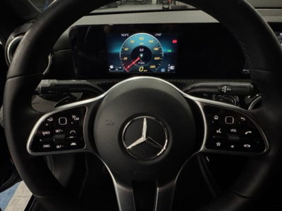 Mercedes-Benz CLA 200 d Automatic Business (11)