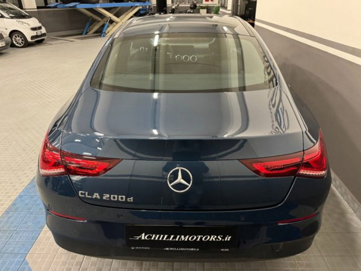 Mercedes-Benz CLA 200 d Automatic Business (19)