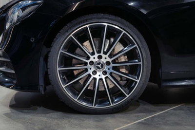 Mercedes-Benz Classe E Coupé 400 4Matic Premium (4)