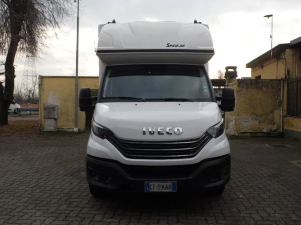 Iveco Daily Furgone 35S18HA8V 3.0 HPT PM-SL-TM Furgone Hi-Matic (9)