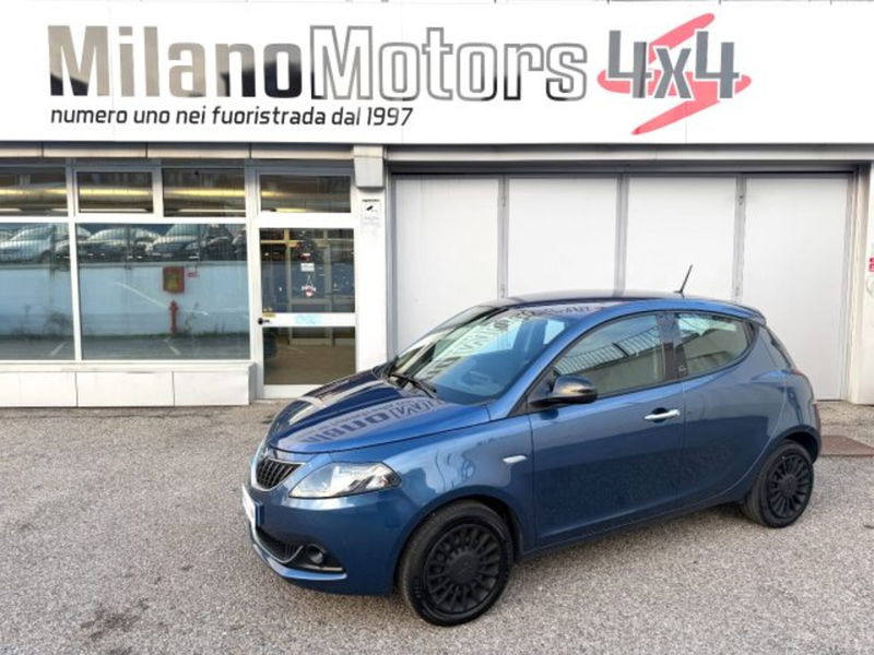 Lancia Ypsilon 1.0 FireFly 5 porte S&S Hybrid Silver Plus