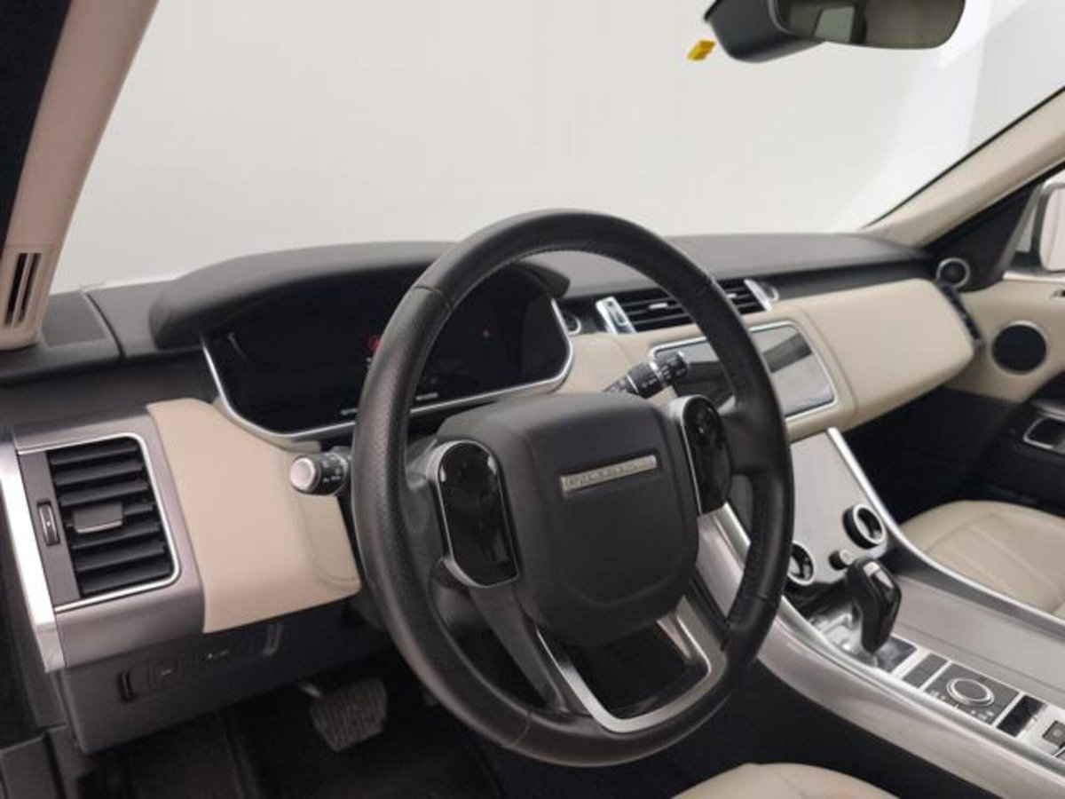 Land Rover Range Rover 3.0d i6 mhev HSE awd 249cv auto (10)