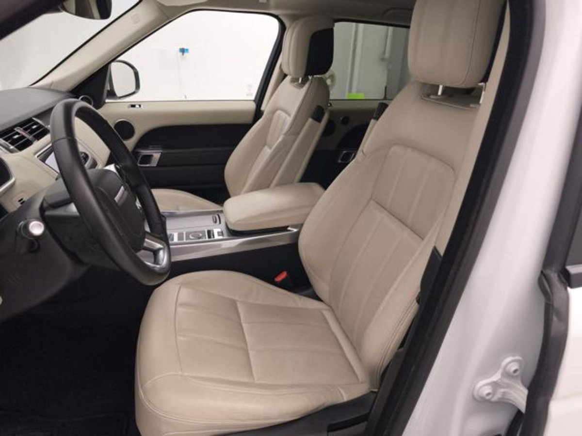 Land Rover Range Rover 3.0d i6 mhev HSE awd 249cv auto (11)