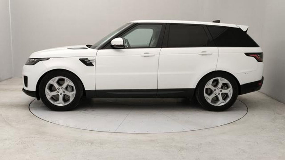 Land Rover Range Rover 3.0d i6 mhev HSE awd 249cv auto (2)