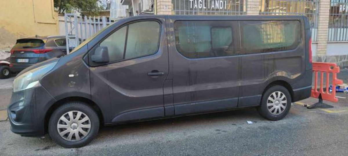 Opel Vivaro Furgone 27 1.6 BiTurbo 140CV PC-TN-DC Furgone (2)