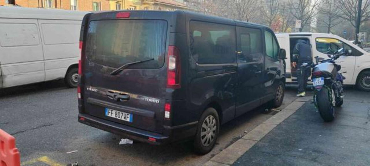 Opel Vivaro Furgone 27 1.6 BiTurbo 140CV PC-TN-DC Furgone (3)