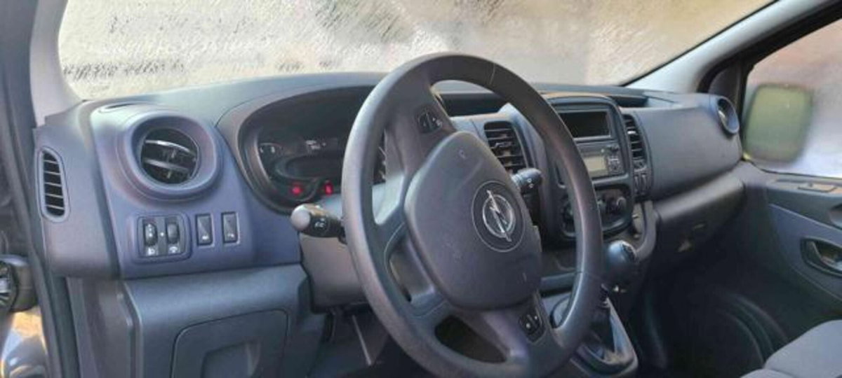 Opel Vivaro Furgone 27 1.6 BiTurbo 140CV PC-TN-DC Furgone (9)
