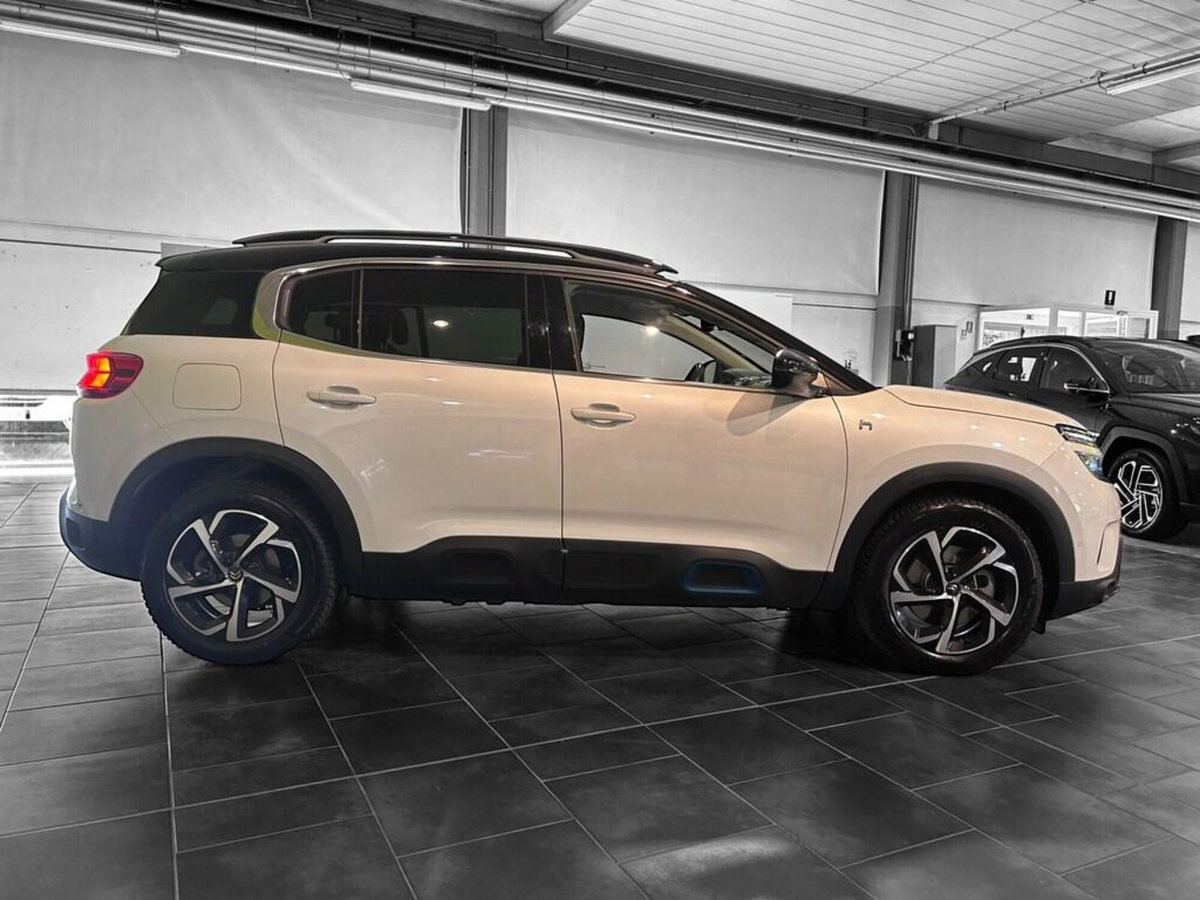 Citroen C5 Aircross Aircross Hybrid 225 E-EAT8 Shine (6)