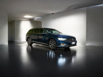 Volkswagen Passat Variant 2.0 TDI Executive BlueMotion Technology usata