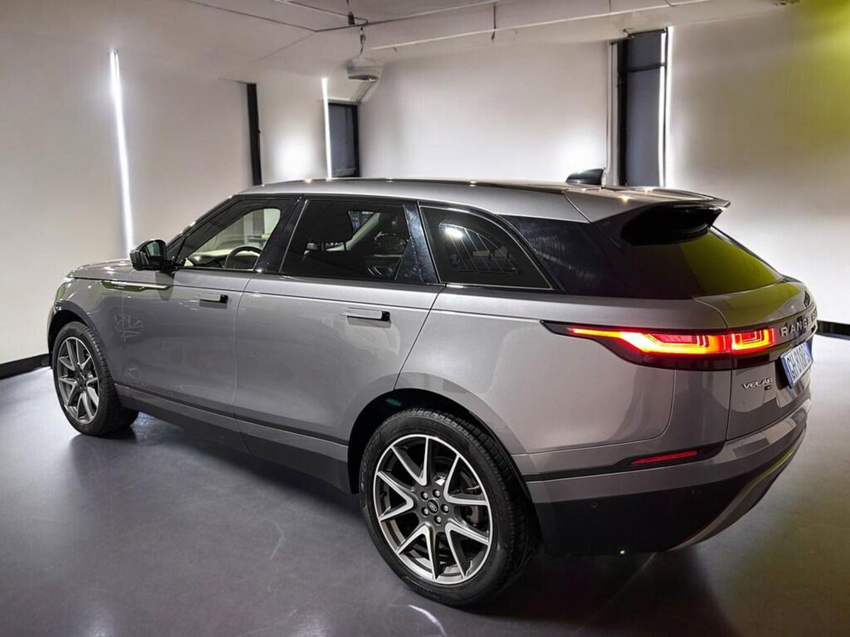 Land Rover Range Rover Velar 2.0d i4 mhev S 4wd 204cv auto (4)