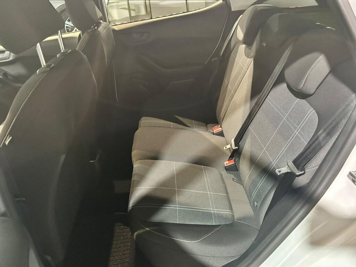 Ford Fiesta Active 1.5 EcoBlue (13)