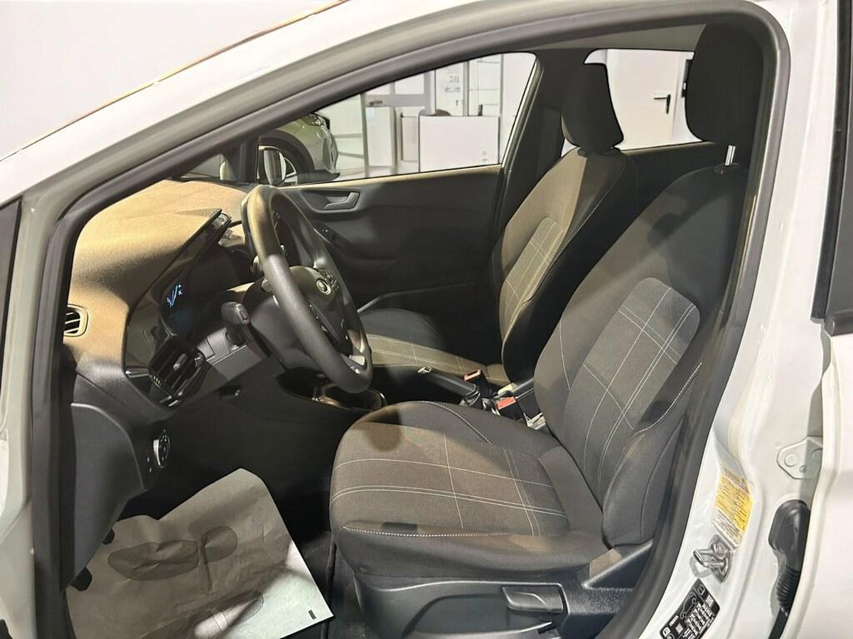 Ford Fiesta Active 1.5 EcoBlue (8)