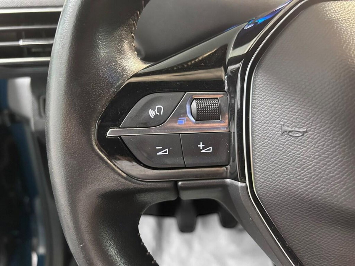 Peugeot 3008 PureTech Turbo 130 S&S Active Pack (11)