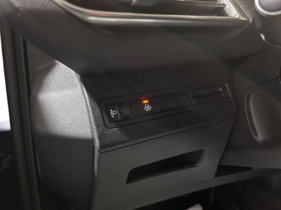 Peugeot 3008 BlueHDi 130 S&S EAT8 Active Pack (10)
