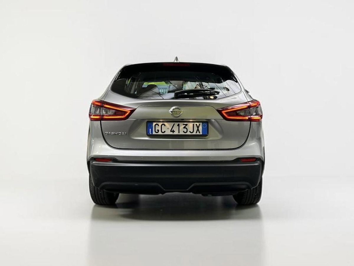 Nissan Qashqai 1.5 dCi 115 CV DCT Business (4)