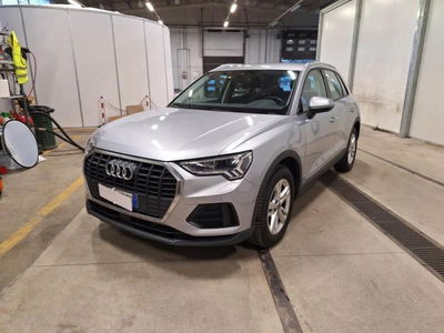 Audi Q3 35 2.0 tdi Business Advanced s-tronic usata