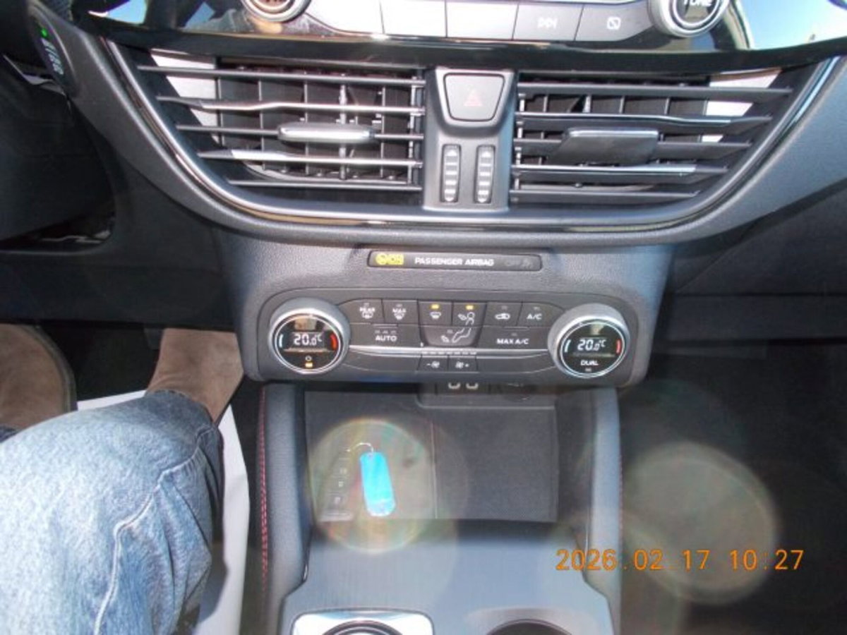 Ford Kuga 1.5 EcoBlue 120 CV 2WD ST-Line (14)