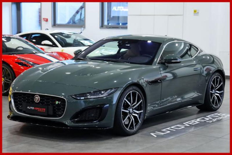 Jaguar F-Type Coupé 5.0 V8 450 CV aut Coupé R-Dynamic Black