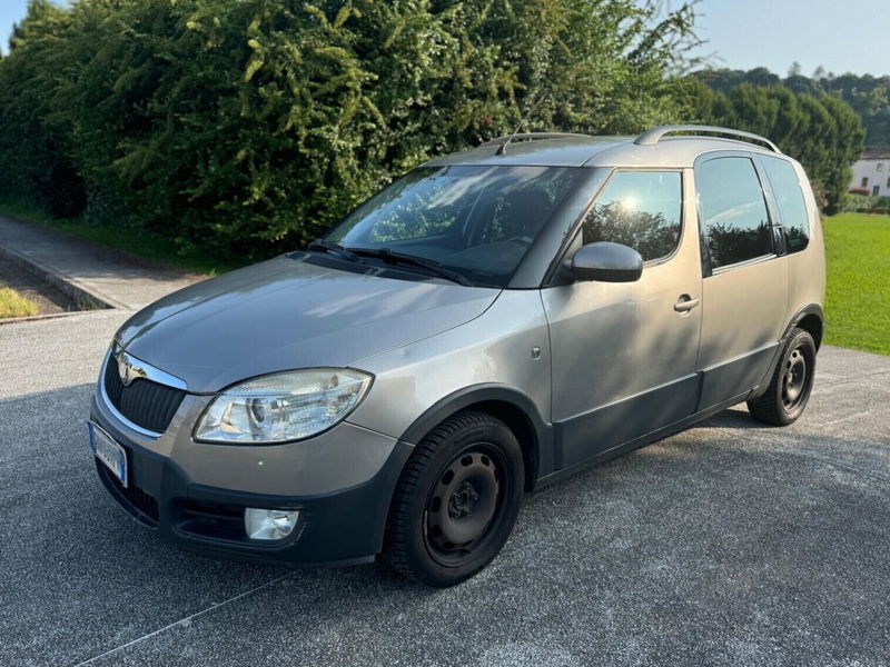Skoda Roomster TDI 80CV F.AP. Scout