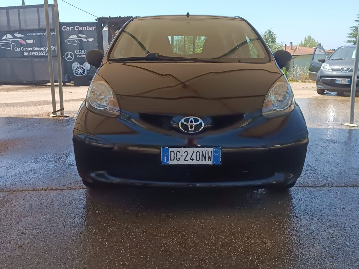 Toyota Aygo 1.0 12V VVT-i 5 porte Sol (14)