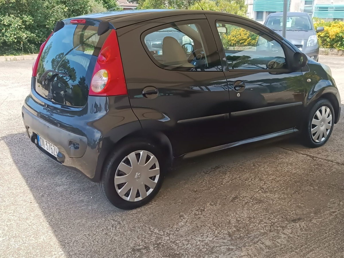 Peugeot 107 68CV 5p. Sweet Years (10)