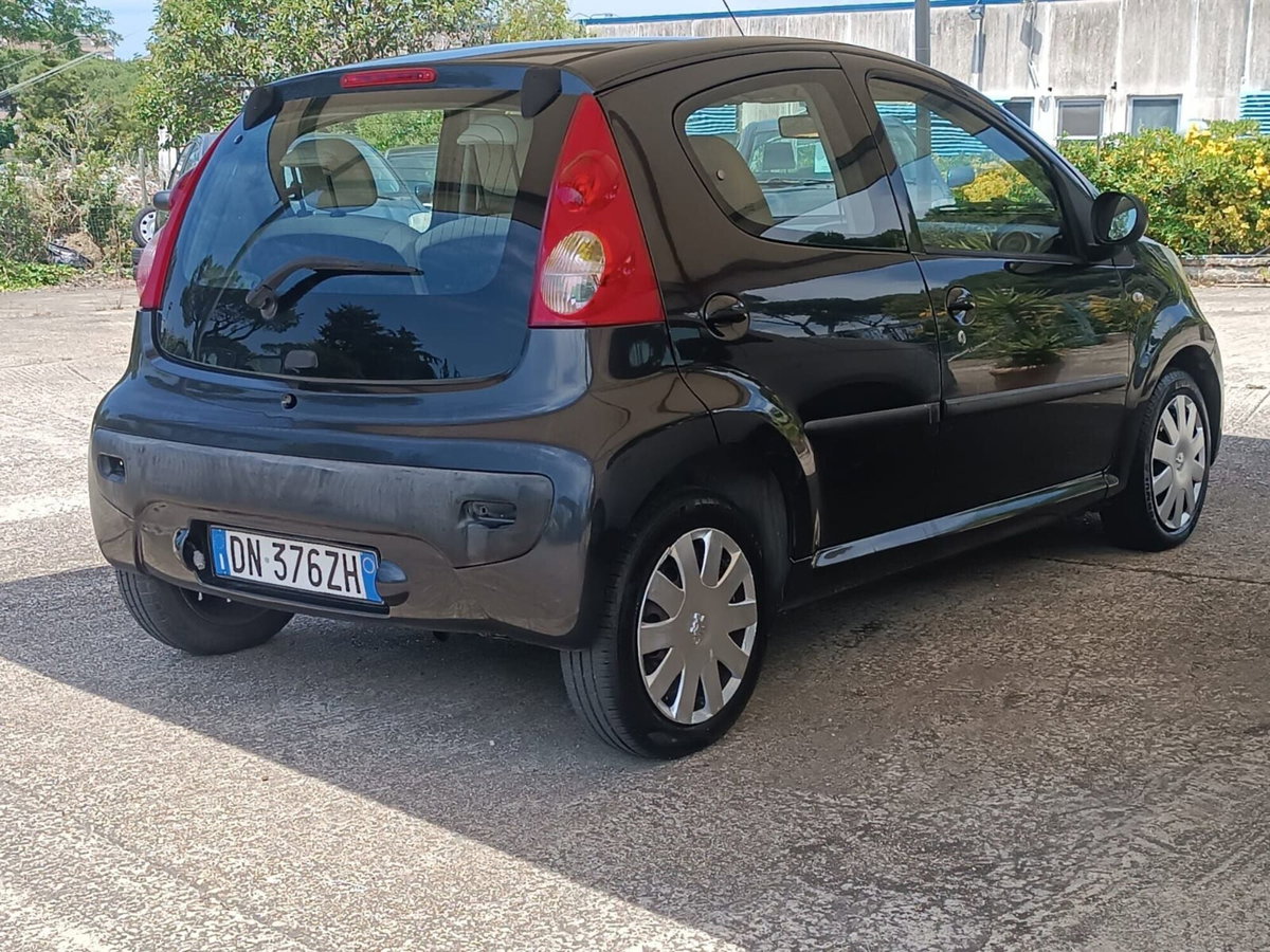 Peugeot 107 68CV 5p. Sweet Years (11)