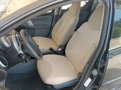 Peugeot 107 68CV 5p. Sweet Years (4)