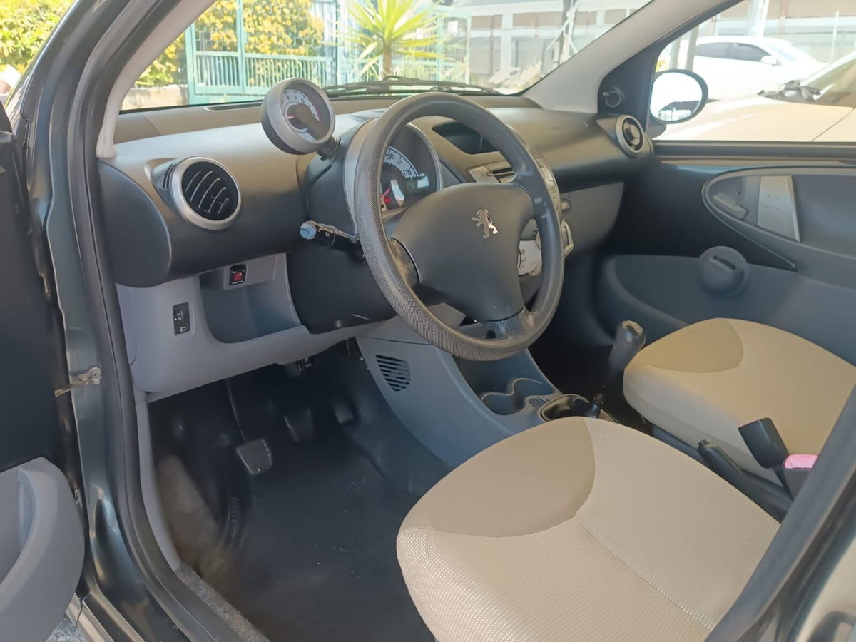 Peugeot 107 68CV 5p. Sweet Years (5)