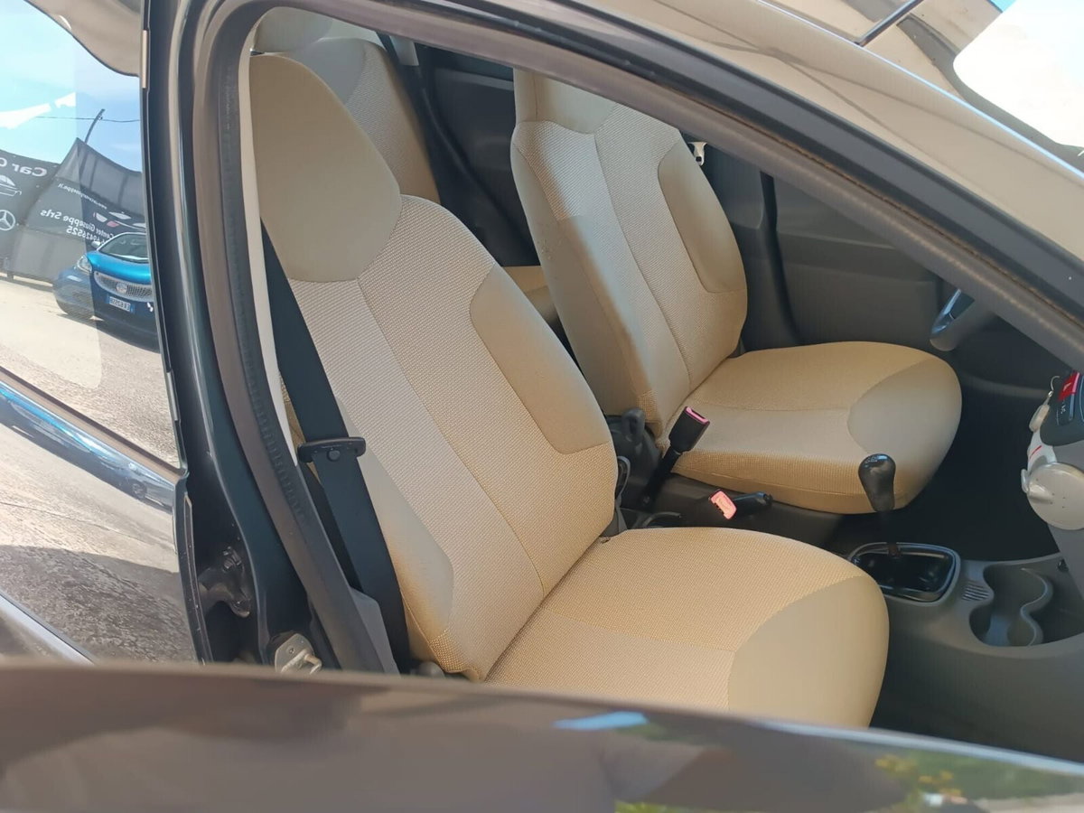 Peugeot 107 68CV 5p. Sweet Years (8)