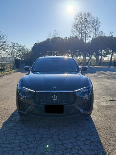 Maserati Levante Levante V6 AWD Gransport usata