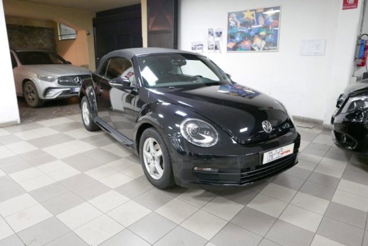 Volkswagen Maggiolino Cabrio 1.2 TSI Design BlueMotion Technology (4)