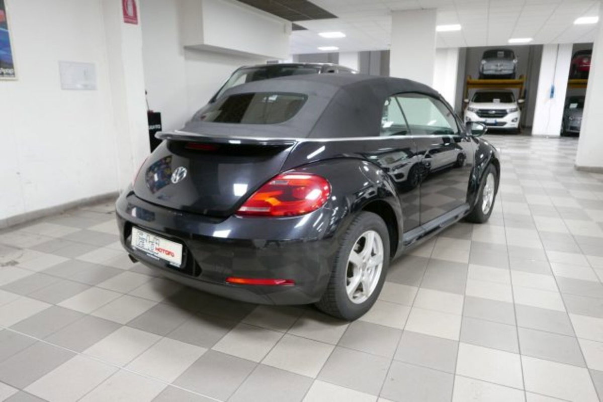 Volkswagen Maggiolino Cabrio 1.2 TSI Design BlueMotion Technology (6)