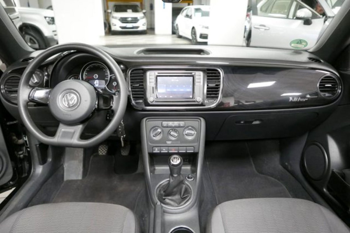Volkswagen Maggiolino Cabrio 1.2 TSI Design BlueMotion Technology (7)