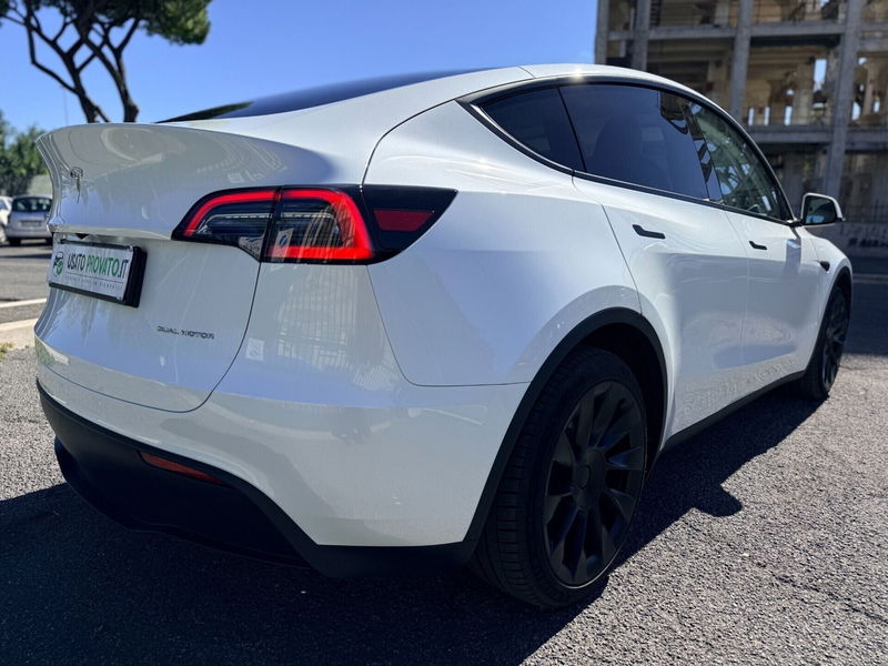 Tesla Model Y Long Range awd