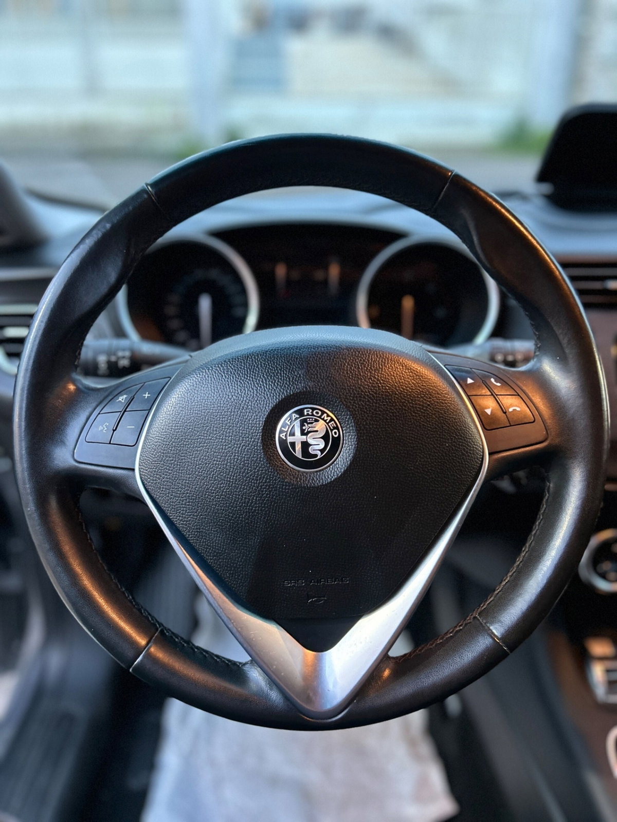 Alfa Romeo Giulietta 1.6 JTDm Ti 120cv (17)
