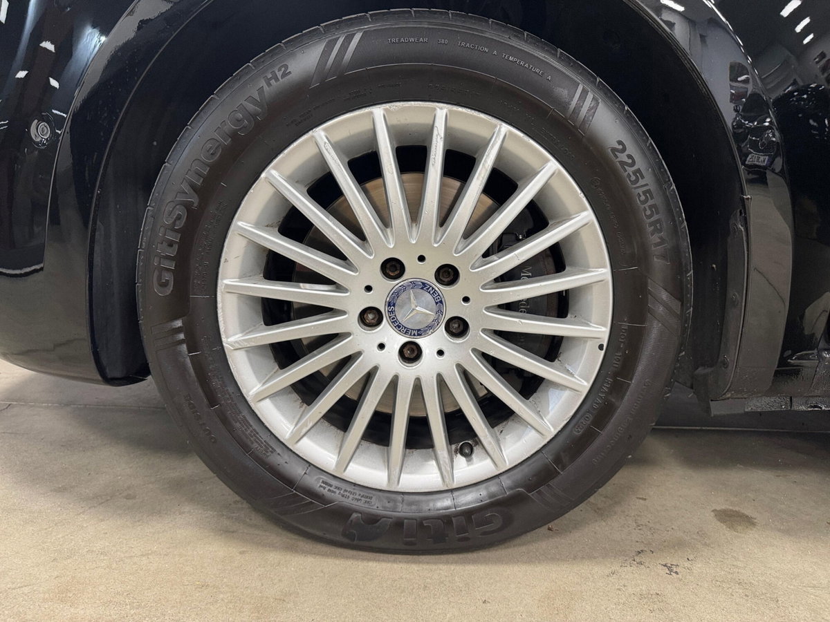 Mercedes-Benz Classe V 220 d Executive Extralong (14)