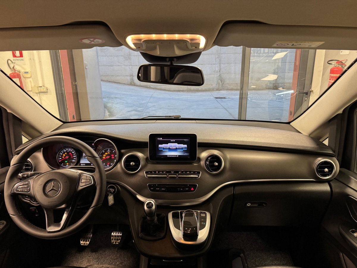 Mercedes-Benz Classe V 220 d Executive Extralong (8)