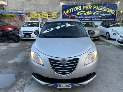 Lancia Ypsilon 1.2 69 CV 5 porte GPL Ecochic Silver usata