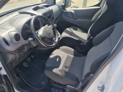 Peugeot Partner BlueHDi 100 Outdoor (6)
