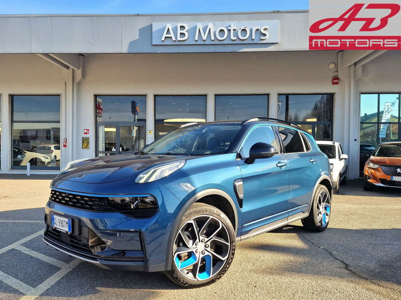 Lynk & Co 01 01 1.5 td phev