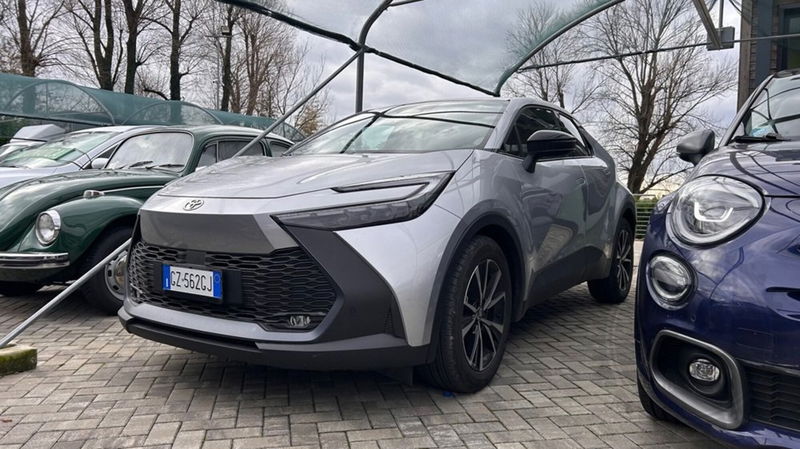 Toyota Toyota C-HR 1.8 hv Trend fwd e-cvt